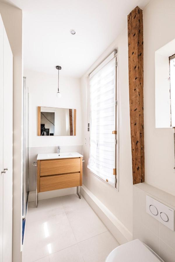 Tourville - Tres Beau Studio - Bail Mobilite Paris Exterior photo